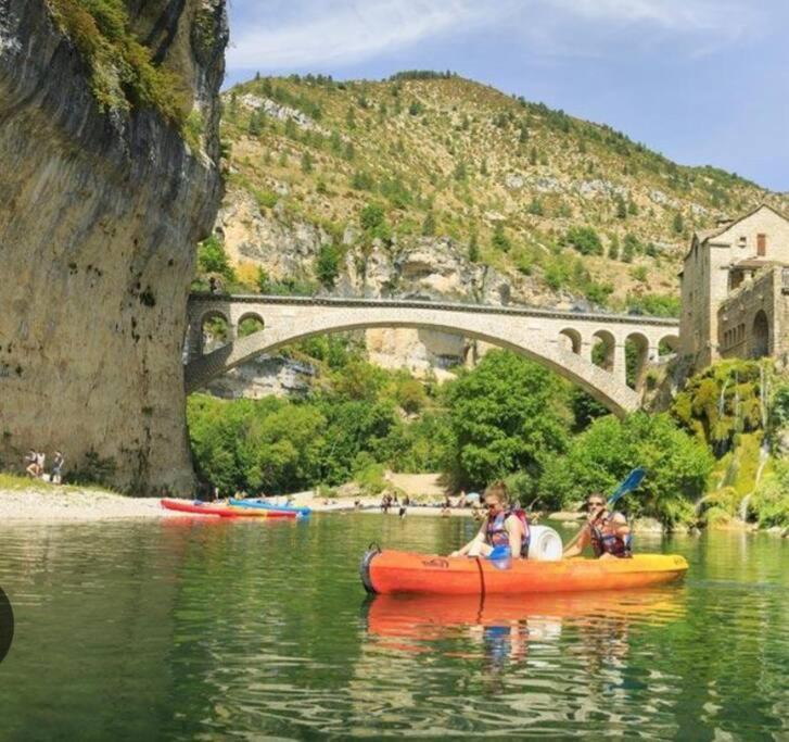 Villa Individuelle Familiale 4 A 12 Couchages Cuxac-dʼAude Eksteriør billede